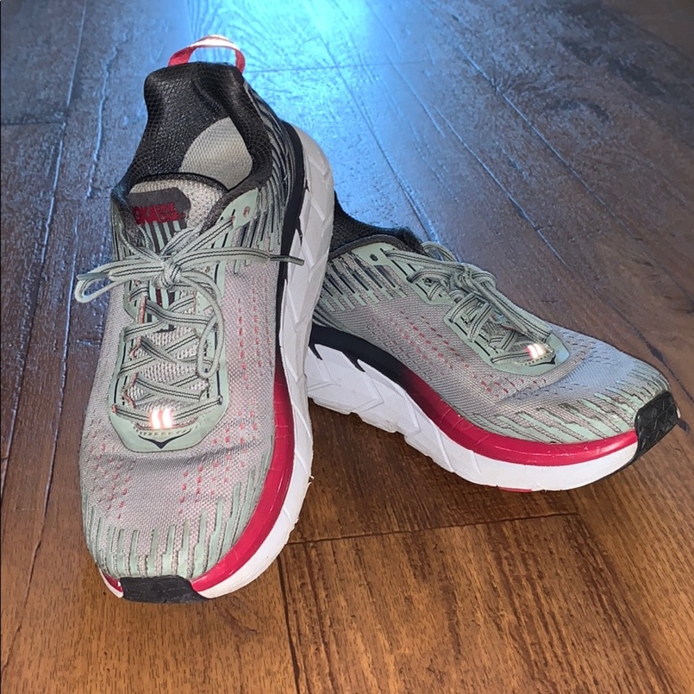Hoka one one Women’s Clifton 5 running shoe
